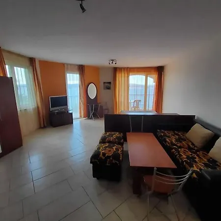 Sea View Apartment Nesebar
