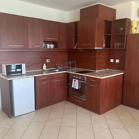 Sea View Apartment Nesebar
